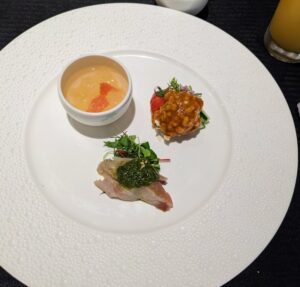 落ち着かない6000円のランチ・食費月8万円 4人家族の晩御飯