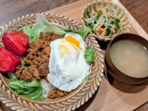 台風でパートお休み・食費月8万円 4人家族のリアル晩御飯